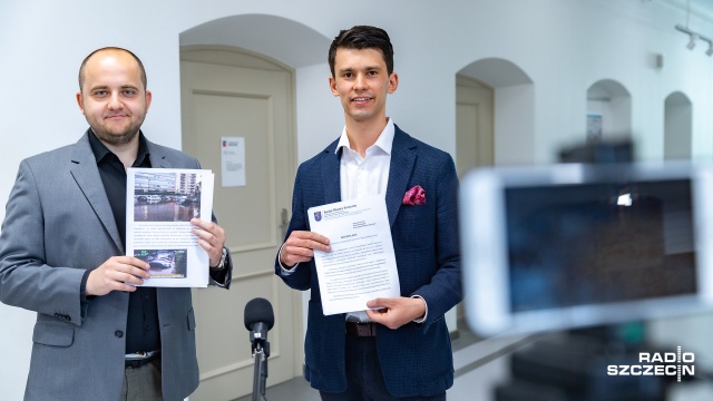 Pytają o odszkodowania dla mieszkańców po czwartkowej ulewie, przedstawiają przykłady poszkodowanych osób i chcą, żeby przedstawić konkretne rozwiązania na przyszłość.