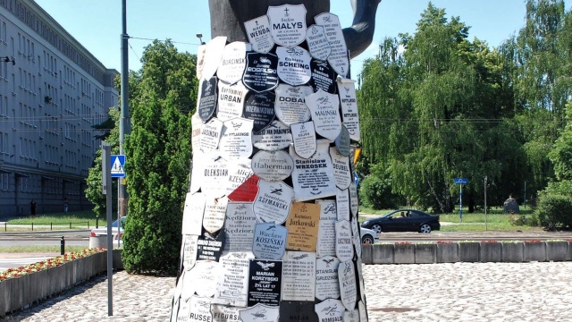 W Muzeum Więzienia Pawiak w Warszawie uczczono Polaków, zamordowanych przez Niemców czasie II wojny światowej. Uroczystość, w której między innymi wzięli udział byli więźniowie, odbyła się w Narodowy Dzień Pamięci Ofiar Niemieckich Nazistowskich Obozów Koncentracyjnych i Zagłady.