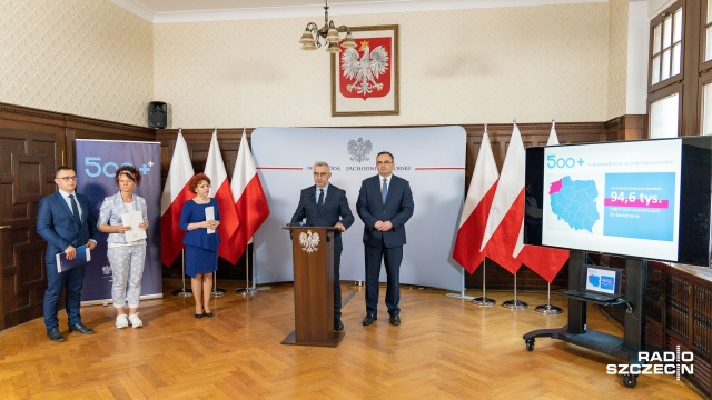 O 100 więcej dzieci w Zachodniopomorskiem skorzysta z programu Rodzina 500 - poinformowali w środę, podczas konferencji prasowej w Szczecinie, przedstawiciele rządu.