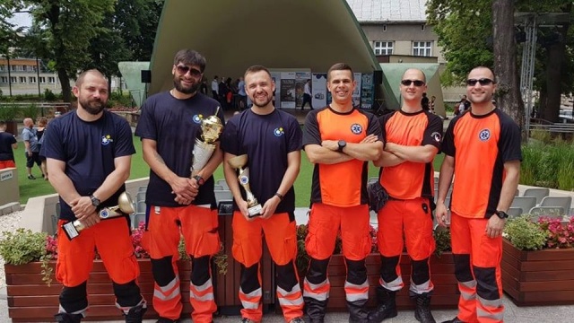 Drugie i piąte miejsce zajęli ratownicy z Wojewódzkiej Stacji Pogotowia Ratunkowego w Szczecinie w Regionalnych Małopolskich Mistrzostwach Ratownictwa Medycznego.