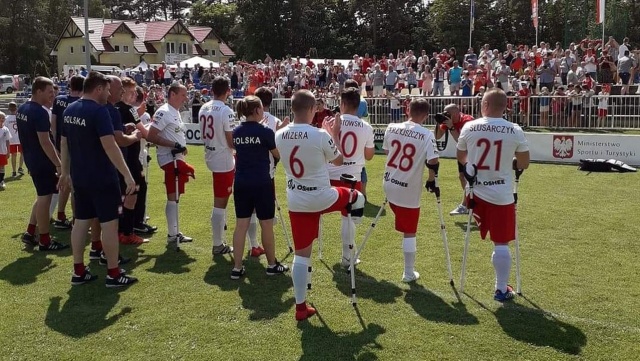 Przygotowująca się do mistrzostw Europy reprezentacja polskich ampfutbolistów pokonała w Rzepinie Belgię, aż 9:0 (5:0).