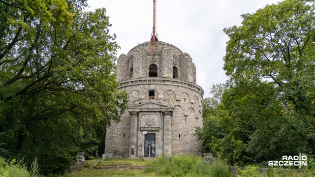 Właściciel szczecińskiej Wieży Gocławskiej, czyli dawniej Bismarcka, zadeklarował remont obiektu w zakresie, który zabezpieczy go przed dalszym popadaniem w ruinę.