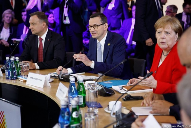 Kraje bałkańskie powinny wejść do Unii Europejskiej - tak uważa większość uczestników zakończonego w Poznaniu Szczytu Bałkanów Zachodnich.