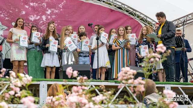 Koncert na deszcz i wiatr z repertuaru Anny Jantar zapewnił jej główną nagrodę. Decyzją jury 14-letnia Wiktoria Zwolińska z Krakowa zdobyła Grand Prix czwartej edycji Zjazdu Młodych Gwiazd w Szczecinie, czyli nagrodę im. Heleny Majdaniec.