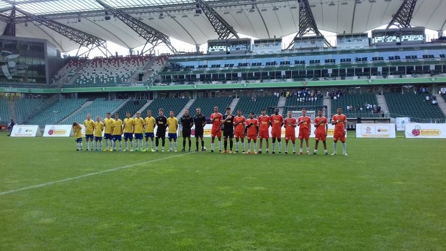 Drużyna Ukrainy wygrała 7. Mistrzostwa Świata Dzieci z Domów Dziecka w Piłce Nożnej. W finałowym meczu na stadionie warszawskiej Legii pokonała 1:0 reprezentację Holandii. Trzecie miejsce zajęli Belgowie.