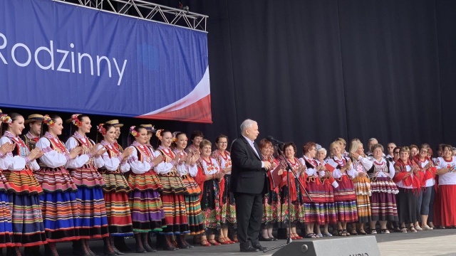 Jarosław Kaczyński powiedział, że Prawo i Sprawiedliwość zabiega o państwo, które służy Polakom i jest wiarygodne.