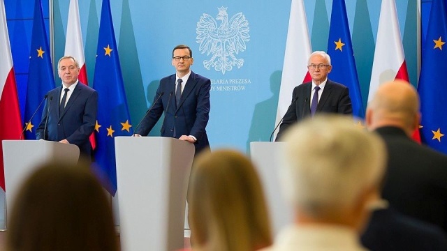 Promujemy energetykę prosumencką. Chcemy, żeby ta energia rozwijała się w sposób bardzo szybki- mówił premier Mateusz Morawiecki podczas prezentacji założeń programu.