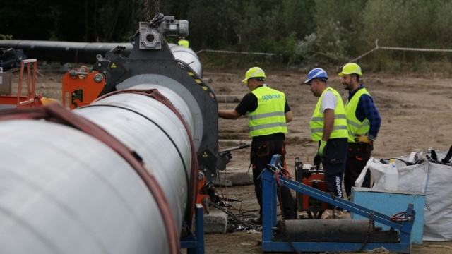 Wody Polskie: w czwartek ścieki zaczną płynąć zapasowym rurociągiem