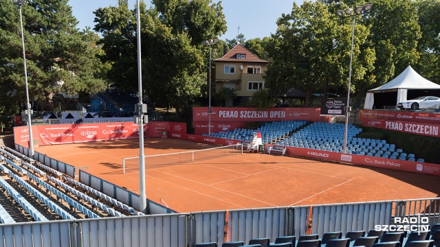 Tenisowe święto na kortach przy Wojska Polskiego w Szczecinie czas rozpocząć. W pierwszym dniu 27 edycji tenisowego turnieju Pekao Szczecin Open odbędzie się 12 pojedynków.