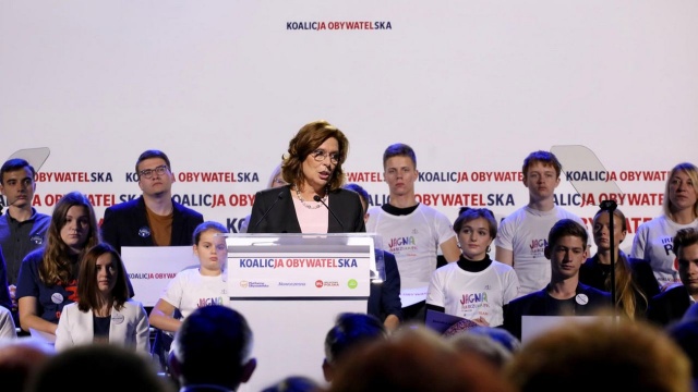 Kandydatka Koalicji Obywatelskiej na premiera Małgorzata Kidawa-Błońska zapewnia, że jej ugrupowanie chce zachowania wprowadzonych przez PiS zmian socjalnych, w tym świadczenie 500 Plus.