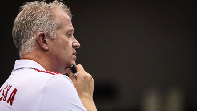 Polska przegrała w Fukuoce z USA 1:3 (19:25, 20:25, 26:24, 25:27) w swoim trzecim spotkaniu Pucharu Świata siatkarzy.