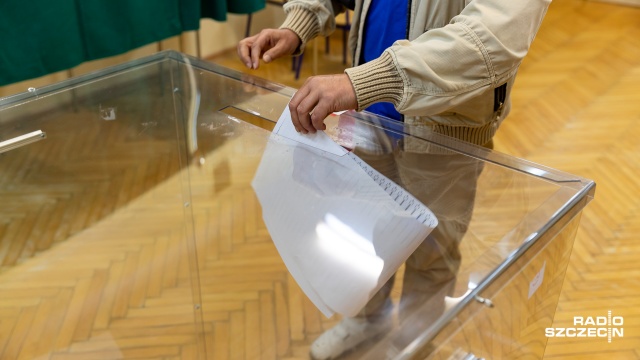 Polacy mieszkający w Stanach Zjednoczonych już zagłosowali. Ze względu na różnicę czasową głosowanie za oceanem odbywa się zawsze w sobotę.