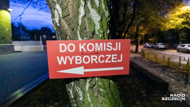 Od początku trwania ciszy wyborczej Policja odnotowała siedem przestępstw i ponad 130 wykroczeń w związku z jej łamaniem.