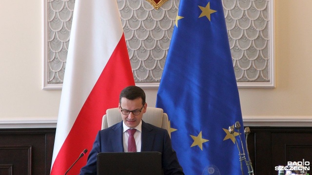 Premier Mateusz Morawiecki leci do Brukseli, gdzie weźmie udział w unijnym szczycie poświęconym między innymi wyjściu Wielkiej Brytanii z Unii Europejskiej.