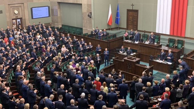 Sejm wybrał wicemarszałków. Zostali nimi: Ryszard Terlecki i Małgorzata Gosiewska z PiS, Małgorzata Kidawa-Błońska z klubu PO-Koalicja Obywatelska, Piotr Zgorzelski z klubu PSL- Koalicja Polska oraz Włodzimierz Czarzasty z Lewicy.