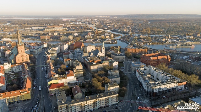 To najlepszy budżet w historii miasta - mówi koalicja. To budżet niekompletny - odparowuje opozycja. Miejscy radni dyskutowali w Kawiarence Politycznej Radia Szczecin o tym, na co miasto wyda w przyszłym roku pieniądze.