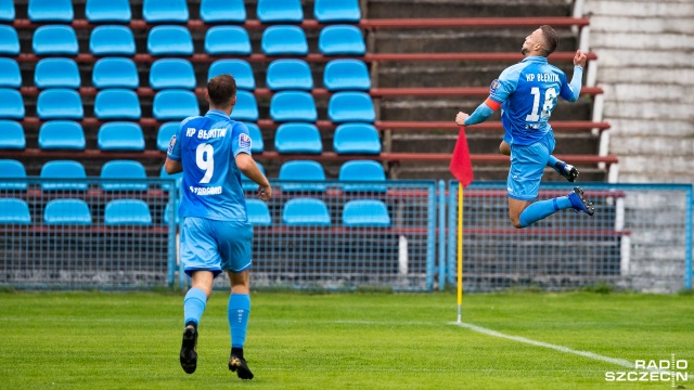 Lider 2 ligi za mocny dla piłkarzy Błękitnych. Stargardzianie przegrali w sobotę u siebie z prowadzącym w tabeli Widzewem Łódź 1:3 w ostatnim tegorocznym meczu o mistrzostwo 2. ligi.