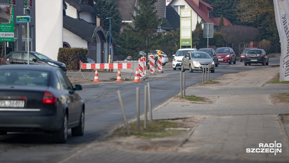 Miasto znów przekłada termin przebudowy ulic Modrej i Koralowej w Szczecinie. Fot. Robert Stachnik [Radio Szczecin]