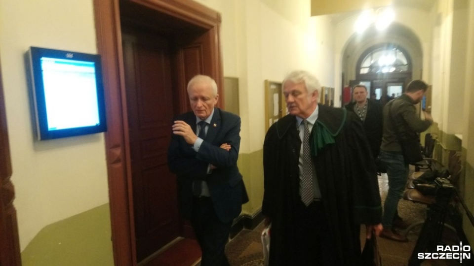 Jacek Piechota w sądzie. Fot. Tomasz Duklanowski [Radio Szczecin]