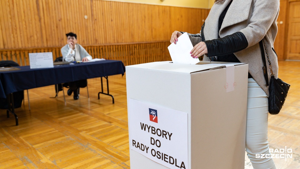 Najwięcej osób swój głos oddało na osiedlu Głębokie-Pilchowo, najmniej zainteresowani wyborami byli mieszkańcy osiedla Turzyn. Fot. Robert Stachnik [Radio Szczecin]