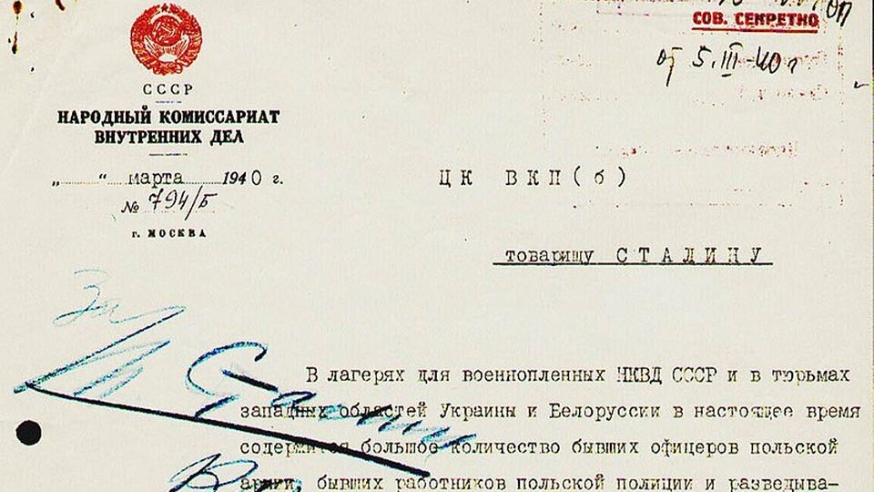 Wniosek Ławrentija Berii z akceptacją członków Politbiura WKP(b) – podstawa decyzji katyńskiej z 5 marca 1940. źródło: https://pl.wikipedia.org/wiki/Zbrodnia_katy%C5%84ska