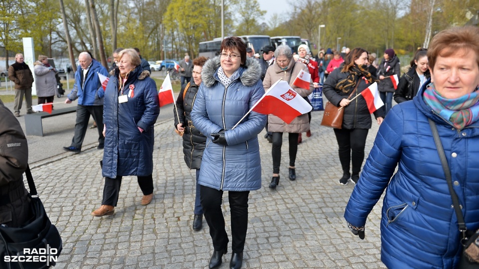 Od trzech lat Fundacja Polskich Wartości organizuje wyjazdy do obozu w Ravensbrück, który znajduje się na północ od Berlina. Fot. Łukasz Szełemej [Radio Szczecin]
