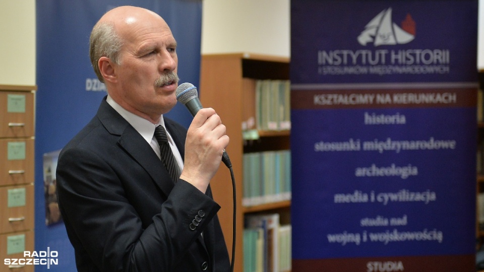 Debata w Książnicy Pomorskiej została zorganizowana przez Regionalny Ośrodek Debaty Międzynarodowej. Fot. Łukasz Szełemej [Radio Szczecin]