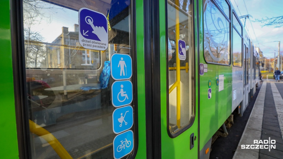 Tramwaje linii 4, 5, 7 i 9 w obu kierunkach jadą przez ul. Piłsudskiego, Wojska Polskiego i Wawrzyniaka, a na odcinku od Bramy Portowej do Wawrzyniaka podstawione są autobusy. Fot. Robert Stachnik [Radio Szczecin]