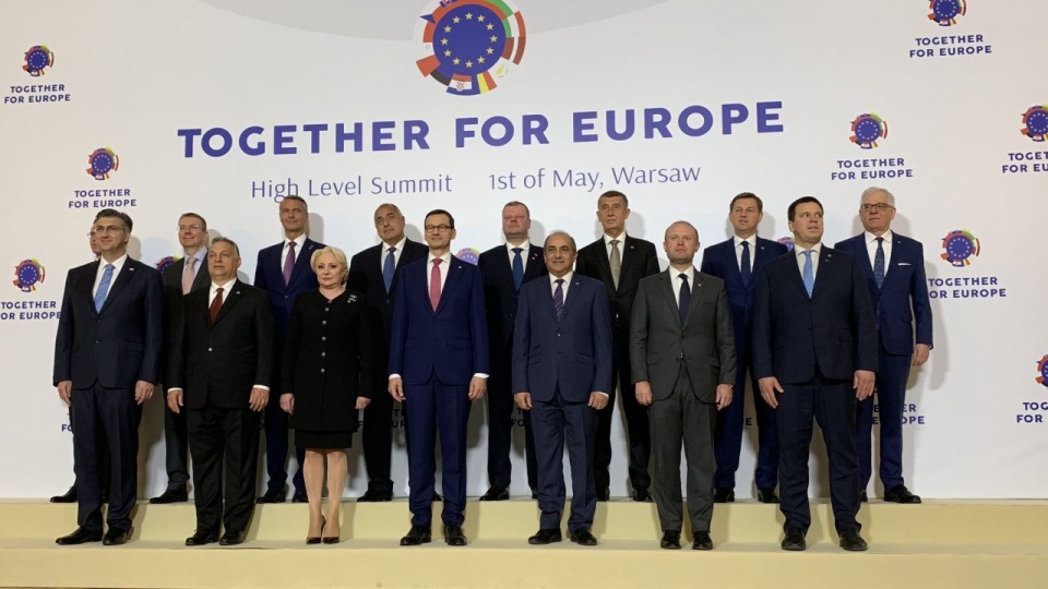 W spotkaniu biorą udział przedstawiciele krajów, które w ostatnich 15 latach dołączyły do Unii Europejskiej. Szczyt odbywa się z inicjatywy premiera Mateusza Morawieckiego. Fot. twitter.com/PremierRP