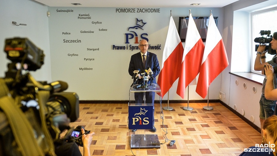 Minister Joachim Brudziński. Fot. Łukasz Szełemej [Radio Szczecin]