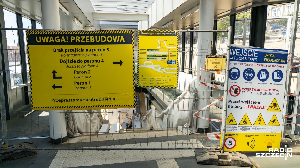 Dworzec główny PKP w Szczecinie w pełni zostanie oddany do użytku najpóźniej do końca roku. Trwająca przebudowa kosztować będzie około 60 mln złotych. Fot. Robert Stachnik [Radio Szczecin]