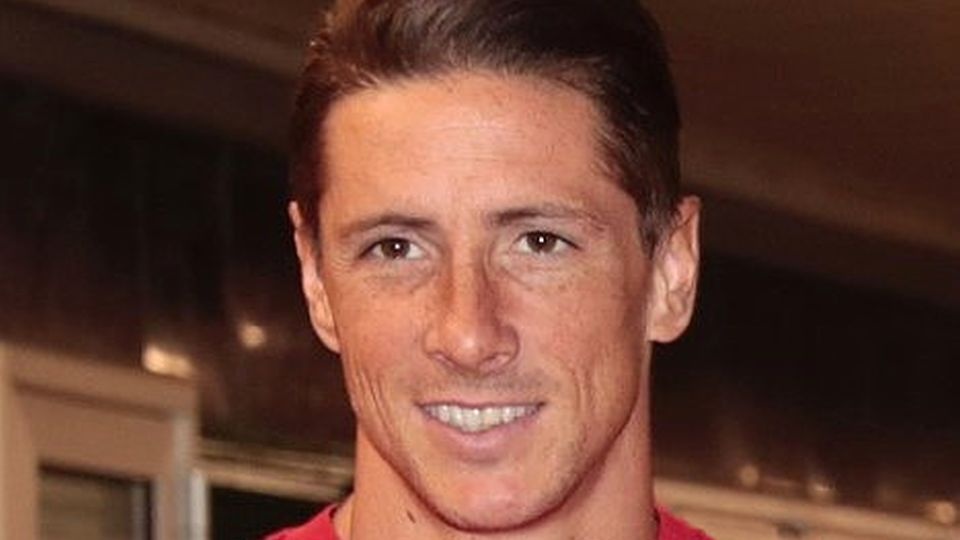 Torres zaczął karierę w Atlético Madryt, w którym występował we wszystkich młodzieżowych drużynach. Był piłkarzem m.in. Liverpoolu, Chelsea i AC Milan. źródło: https://pl.wikipedia.org/wiki/Fernando_Torres