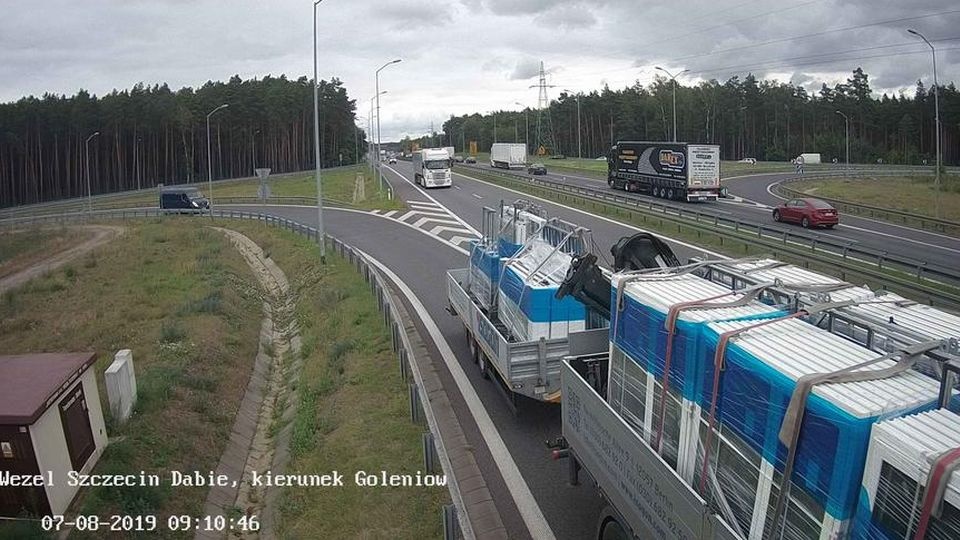 Dwukilometrowy korek utworzył się już przy dojeździe do remontowanego fragmentu autostrady A6. źródło: https://szczecin.gddkia.bit-sa.pl/