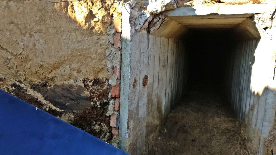Kolejny tunel na stadionie Pogoni. Fot. Mat. UM