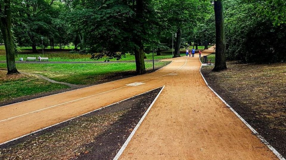 Dobiegł końca remont jednej z głównych alejek w parku Żeromskiego w Szczecinie. źródło: UMS