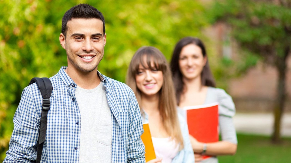 źródło: http://www.stbs.pl/index.php/aktualnosci/152-programy-spoleczne/dom-dla-studenta/354-dom-dla-studenta.html