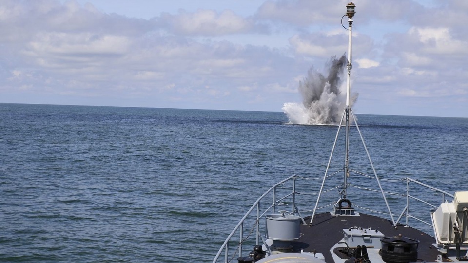 Neutralizacja miny morskiej Mark IV z okresu II wojny światowej. Lipiec 2019. źródło: http://8fow.wp.mil.pl/pl/12_451.html