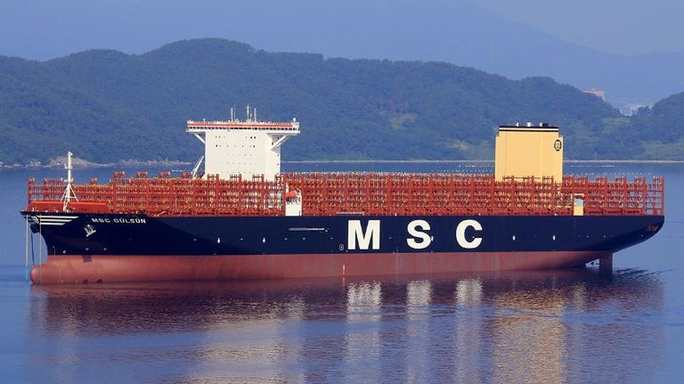 MSC Gülsün jest pierwszą jednostką z nowej serii. Inwestor chce mieć do 2020 r. 11 kontenerowców tej klasy. MSC Gülsün zbudowany został w Korei Południowej. źródło: https://www.vesselfinder.com/pl/ship-photos/502089