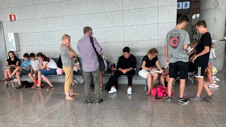 Polscy turyści lecący z Hiszpanii do Poznania utknęli na lotnisku. Fot. Małgorzata, słuchaczka Radia Szczecin