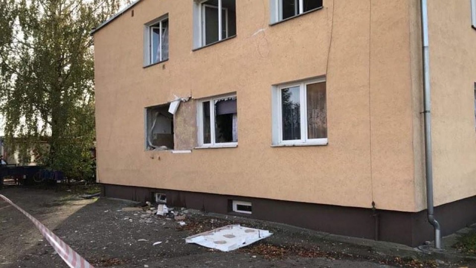 Do wypadku doszło w mieszkaniu na parterze. fot. Komenda Główna Państwowej Straży Pożarnej.