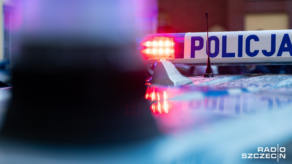 Obaj policjanci znajdują się w szpitalu. Obrażenia jakich doznali nie zagrażają ich życiu i zdrowiu. Fot. Robert Stachnik [Radio Szczecin]