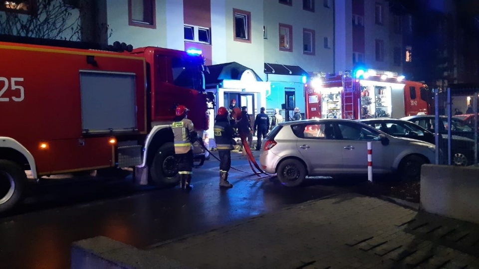 Groźnie wyglądający pożar przy ul. Kasprzaka w Szczecinie. Fot. Słuchacz Marcin