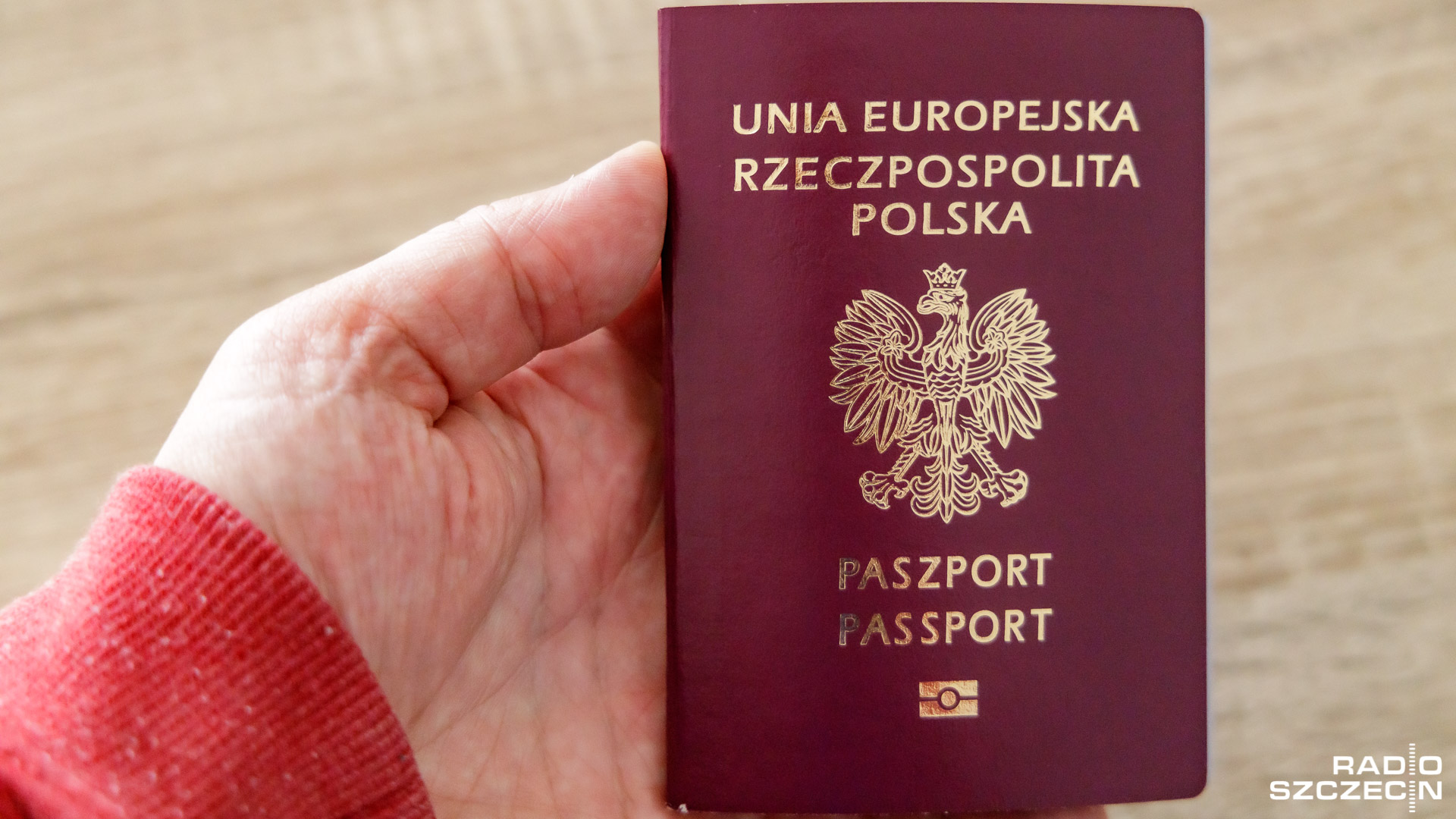 Tylko do godziny 14:00 złożymy dziś wniosek o paszport i odbierzemy gotowy dokument w Zachodniopomorskim Urzędzie Wojewódzkim w Szczecinie.