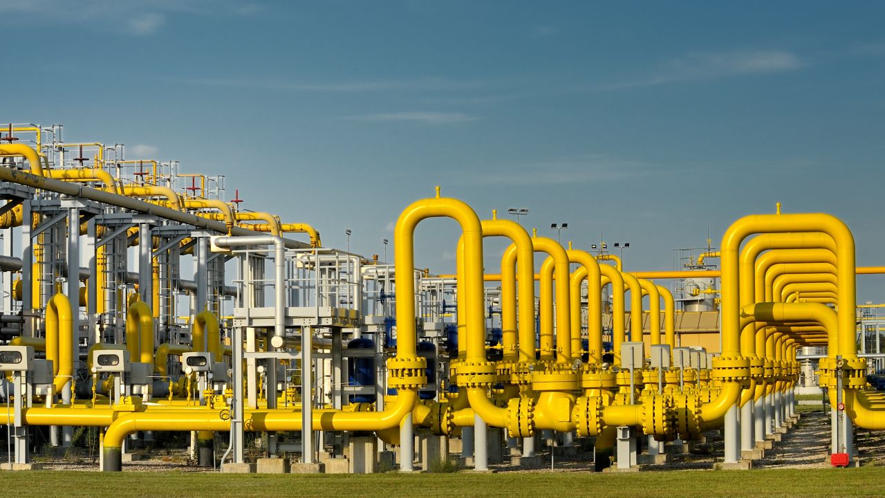 Grupa Kapitałowa PGNiG rozbuduje Podziemny Magazyn Gazu w Wierzchowicach. Dzięki realizacji inwestycji możliwości gromadzenia zapasów gazu w kraju wzrosną o jedną czwartą - do czterech miliardów metrów sześciennych - podkreśla spółka.