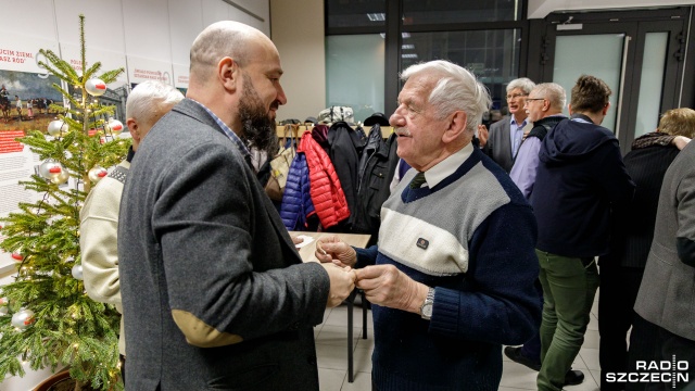 Fot. Robert Stachnik [Radio Szczecin] Działacze opozycji antykomunistycznej spotkali się na opłatku [DUŻO ZDJĘĆ]