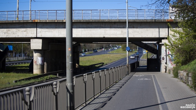 Realizacja: Mateusz Papke [Radio Szczecin] Koleją Metropolitalną ze Szczecina do Polic. Prace ruszą w czerwcu [WIDEO, DUŻO ZDJĘĆ]