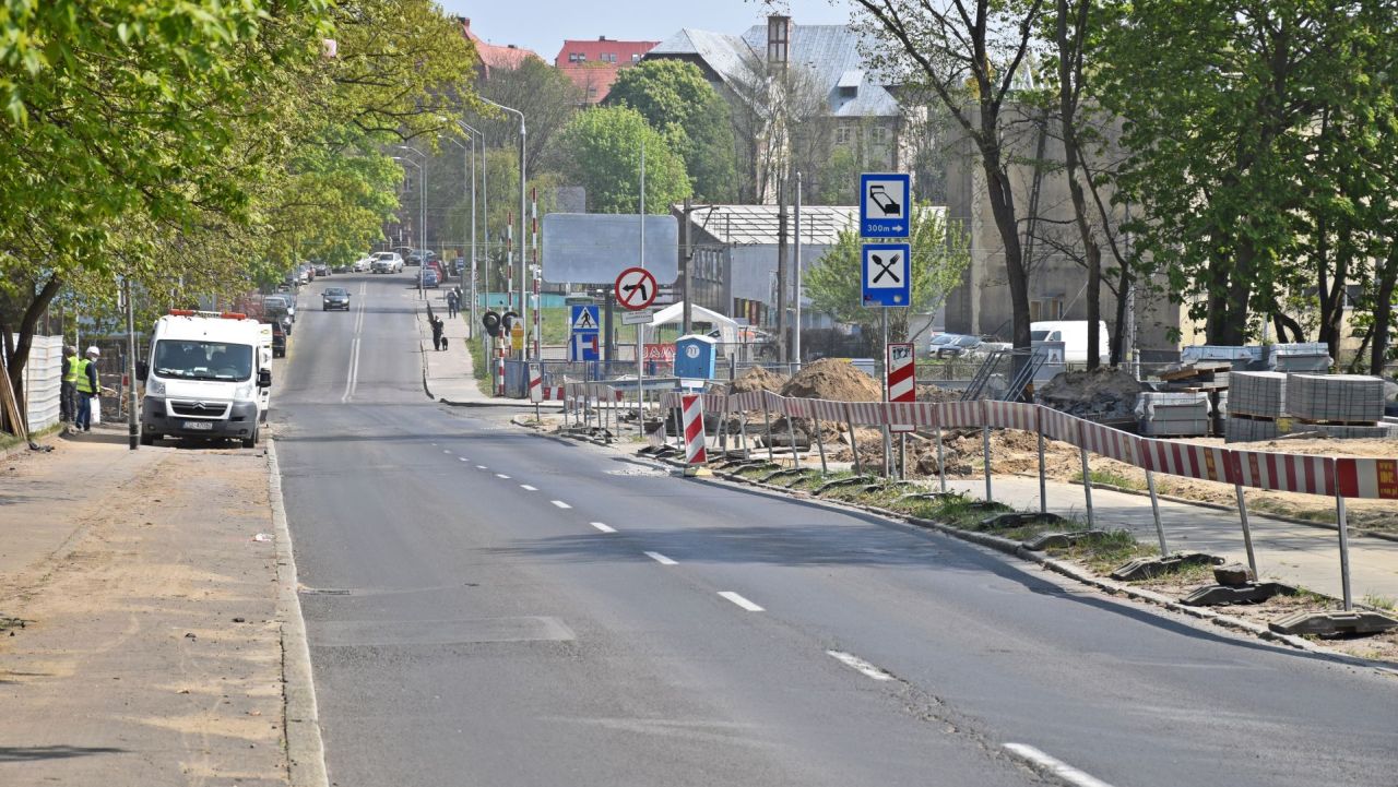 Za kilka dni na przebudowywanych ulicach przy Stadionie Miejskim w Szczecinie zostanie wprowadzona docelowa organizacja ruchu.