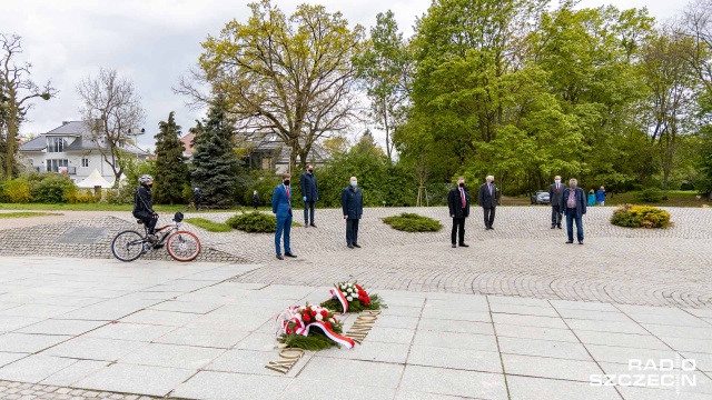 Fot. Robert Stachnik [Radio Szczecin] Lewica świętuje w Szczecinie [ZDJĘCIA]