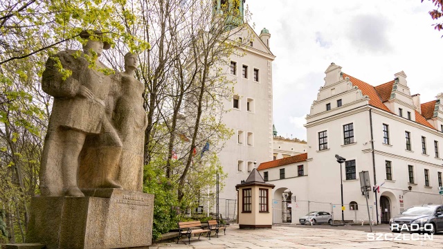 Fot. Robert Stachnik [Radio Szczecin] 1.05.2020 Stan epidemiczny. Dzień czterdziesty siódmy - Szczecin. Zamek Książąt Pomorskich i Stare Miasto [WIDEO, DUŻO ZDJĘĆ]