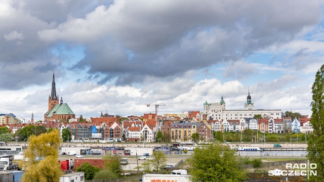 Fot. Robert Stachnik [Radio Szczecin] 1.05.2020 Stan epidemiczny. Dzień czterdziesty siódmy - Szczecin. Zamek Książąt Pomorskich i Stare Miasto [WIDEO, DUŻO ZDJĘĆ]